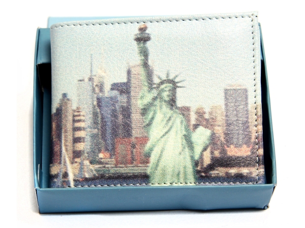 Statue of Liberty 8 Credit Card 1 ID Wallet Gift Box